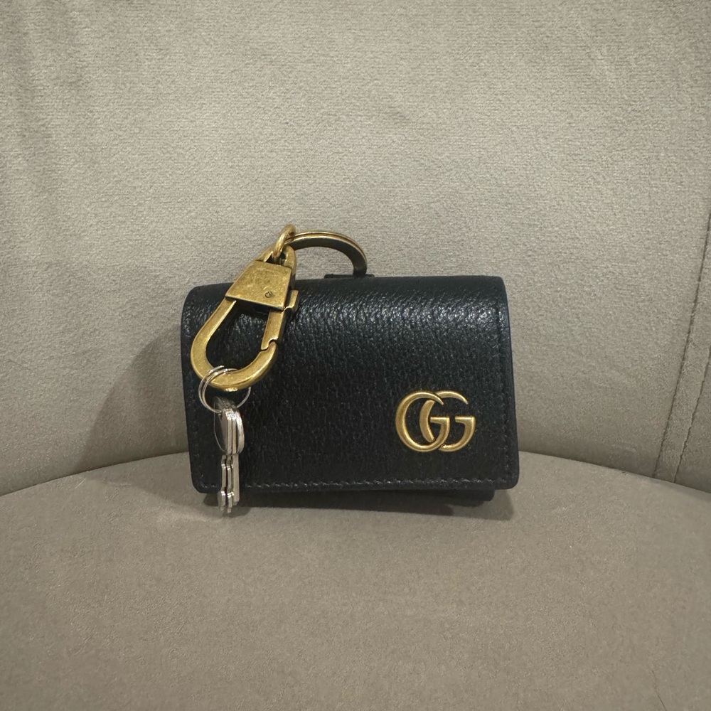 Gucci Black Leather Key Holder